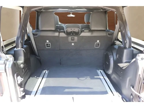 2018 Jeep JK Wrangler - Image 15 of 20