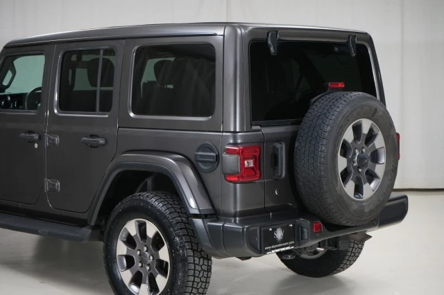 2018 Jeep JL Wrangler - Image 18 of 21
