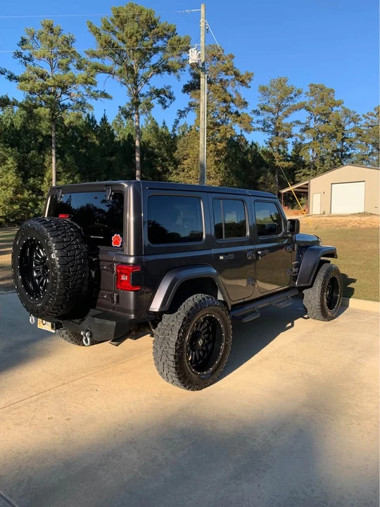 2018 Jeep JK Wrangler - Image 2 of 10