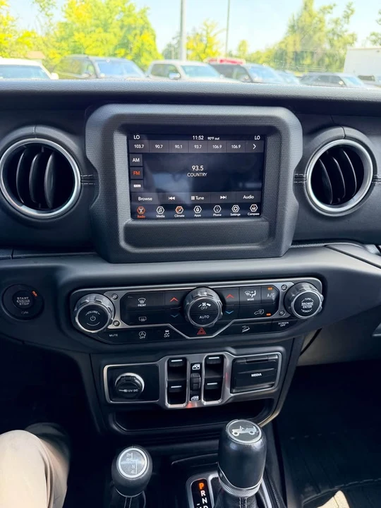 2018 Jeep JK Wrangler - Image 11 of 14