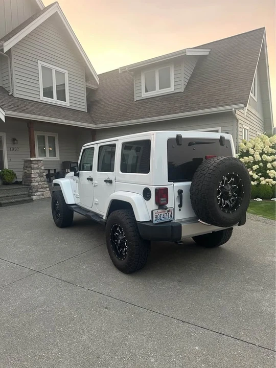 2018 Jeep JK Wrangler - Image 3 of 4
