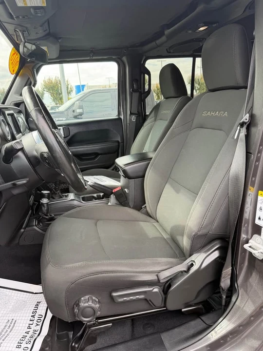 2018 Jeep JK Wrangler - Image 15 of 17