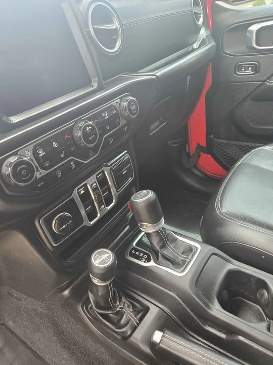 2018 Jeep JK Wrangler - Image 6 of 11