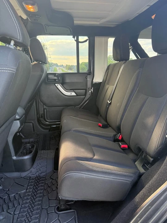 2018 Jeep JK Wrangler - Image 8 of 14