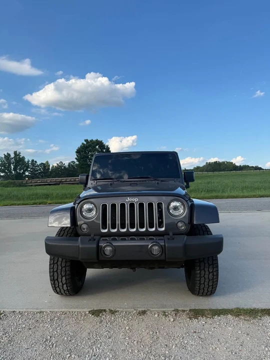 2018 Jeep JK Wrangler - Image 2 of 14