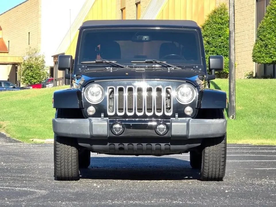 2018 Jeep JK Wrangler - Image 2 of 10