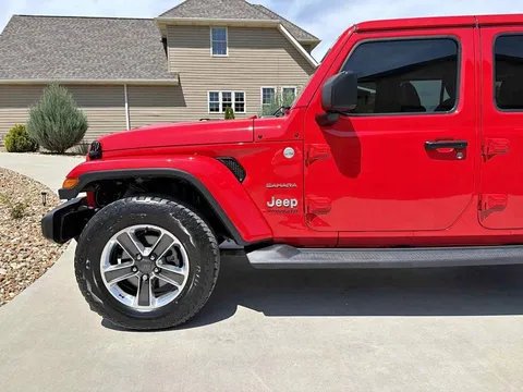 2018 Jeep Wrangler Unlimited Sahara Sport Utility 4D