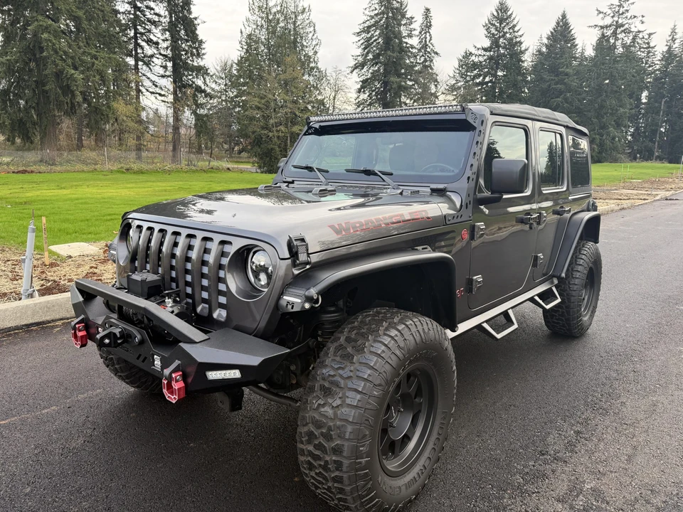 2018 Jeep JL Wrangler - Image 2 of 31
