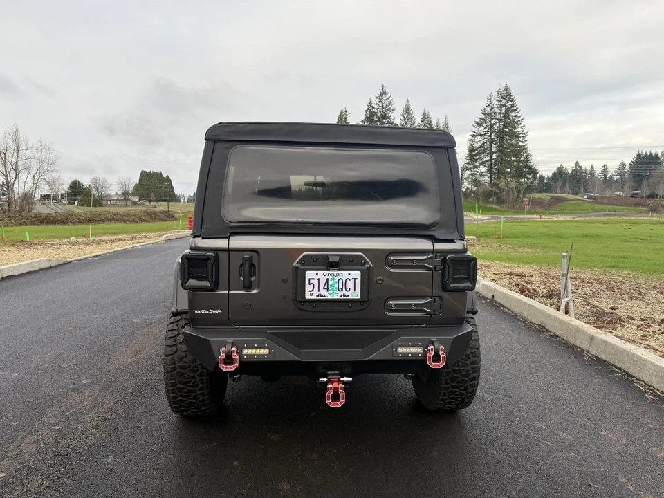 2018 Jeep JL Wrangler - Image 7 of 31