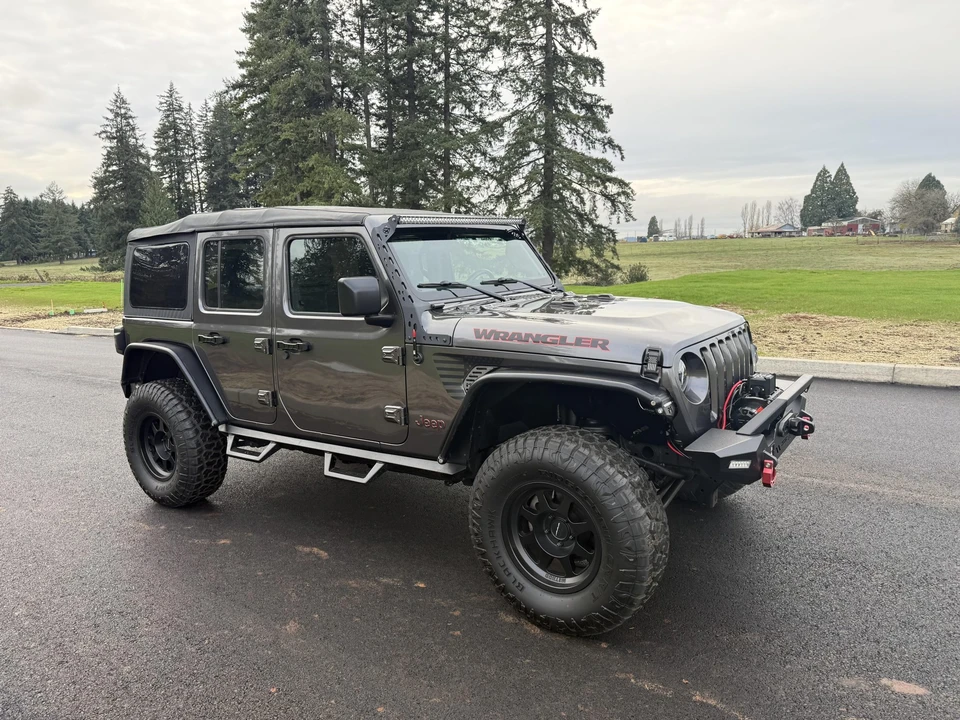 2018 Jeep JL Wrangler - Image 11 of 31