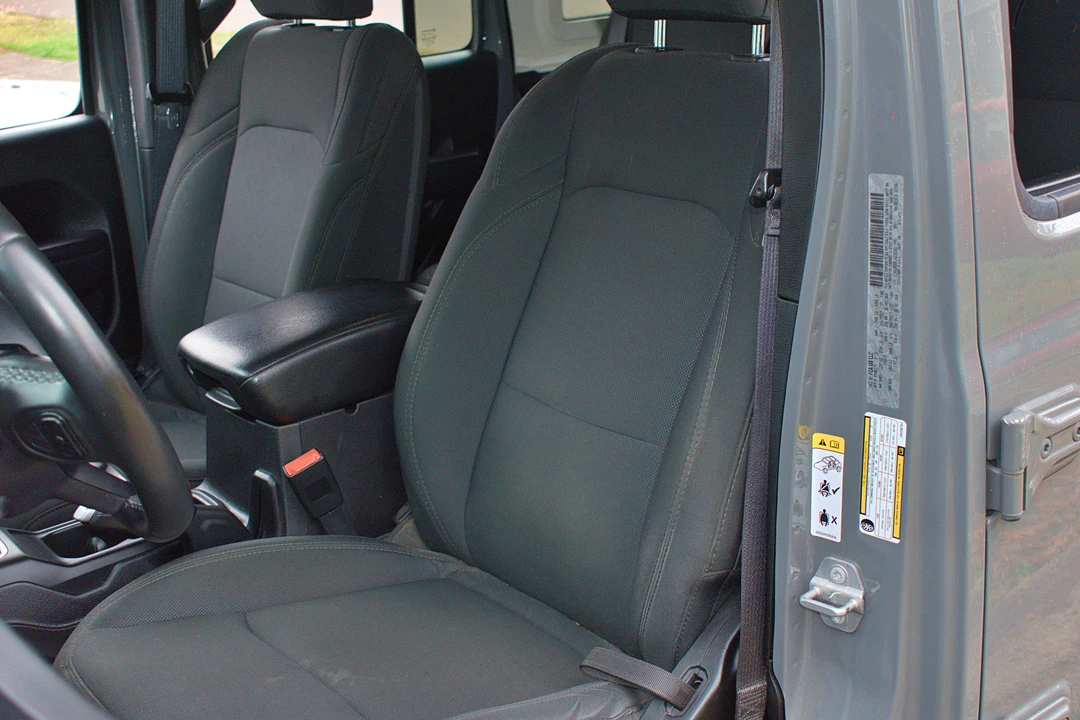 2018 Jeep JL Wrangler - Image 27 of 31