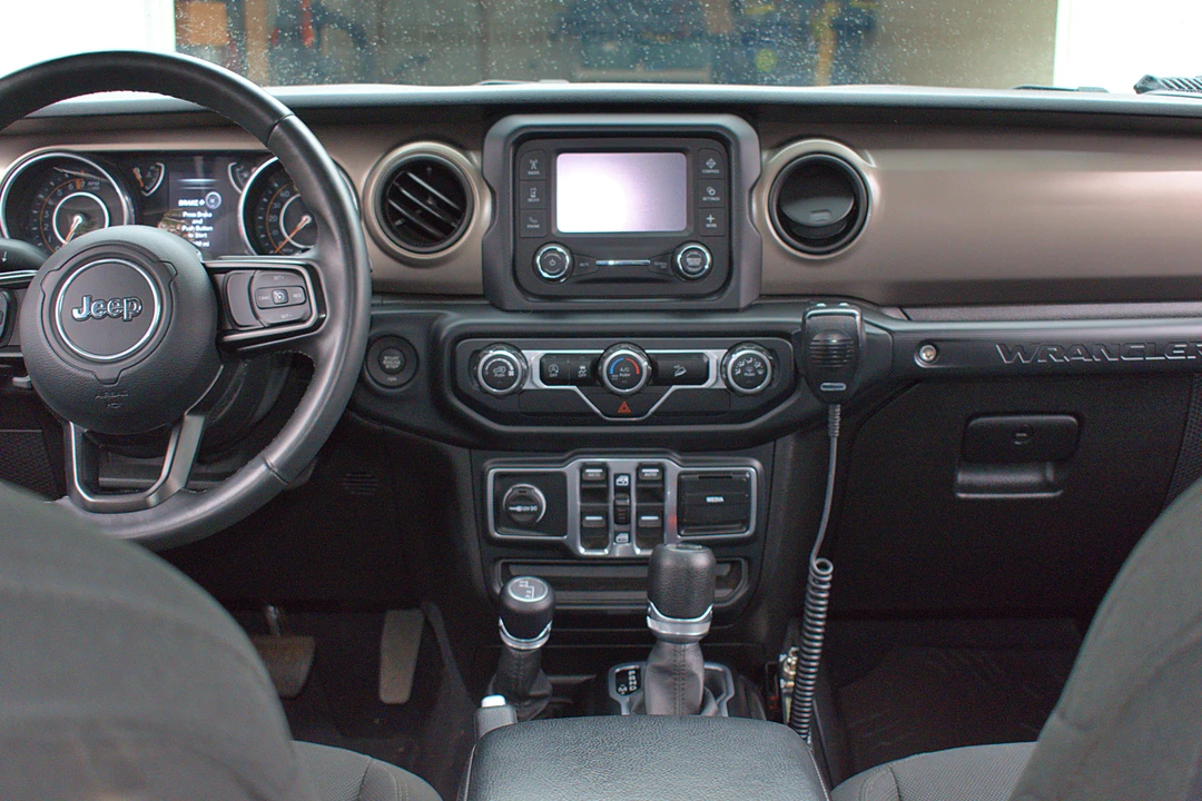 2018 Jeep JL Wrangler - Image 26 of 31