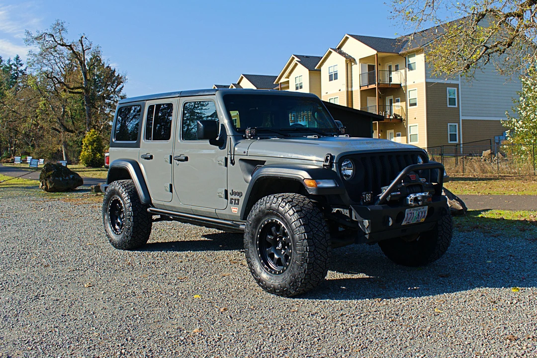 2018 Jeep JL Wrangler - Image 11 of 31