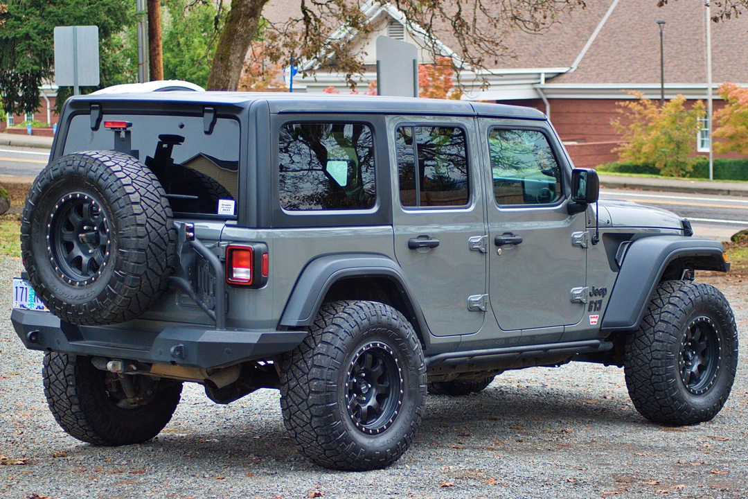 2018 Jeep JL Wrangler - Image 4 of 31