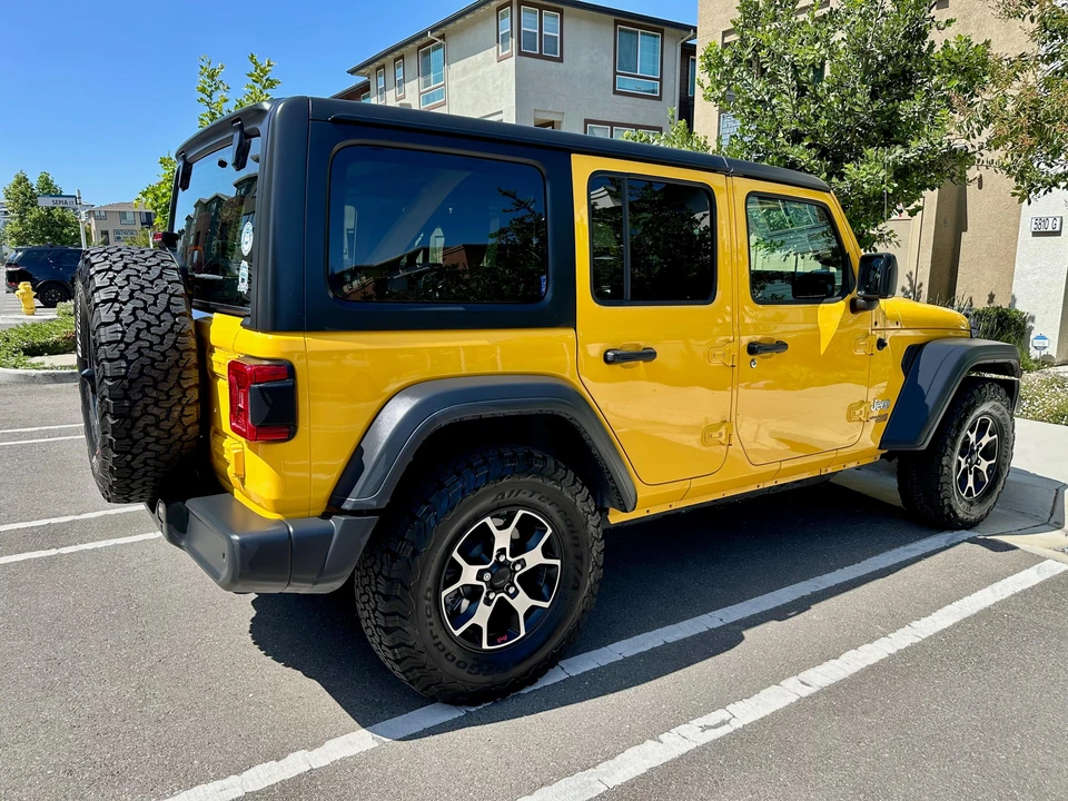 2018 Jeep JL Wrangler - Image 9 of 31
