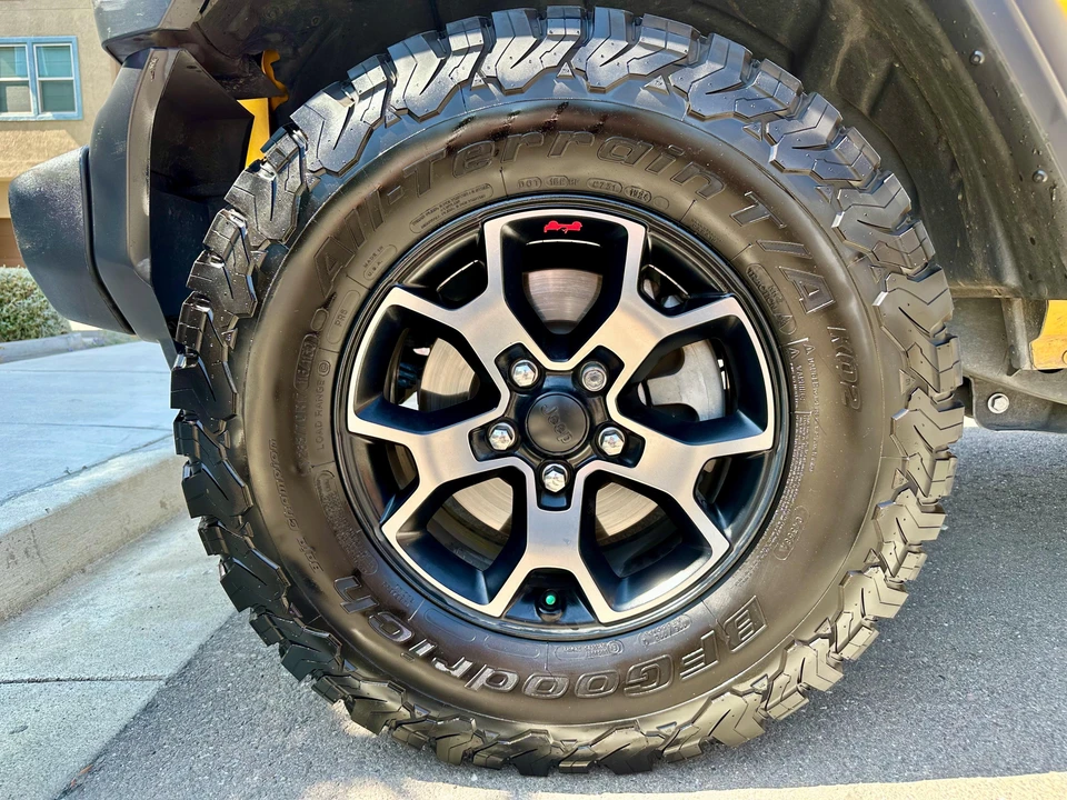 2018 Jeep JL Wrangler - Image 11 of 31
