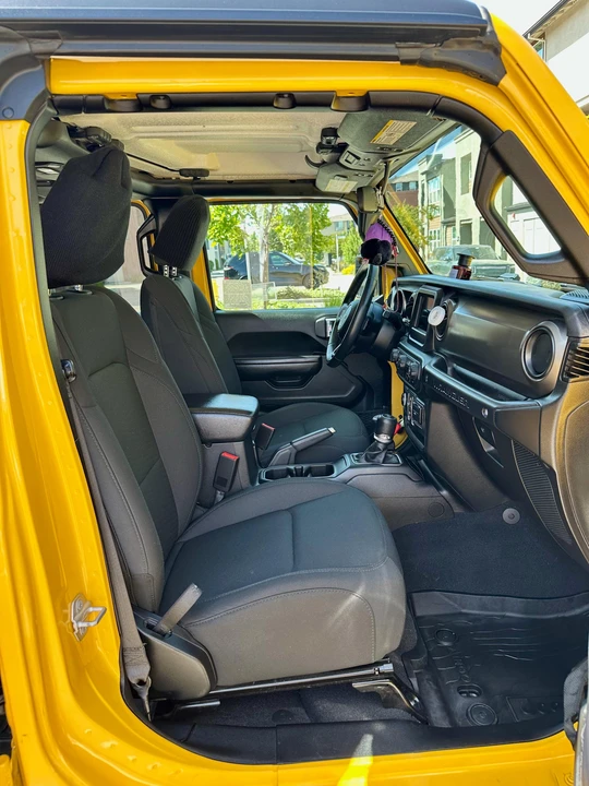 2018 Jeep JL Wrangler - Image 20 of 31