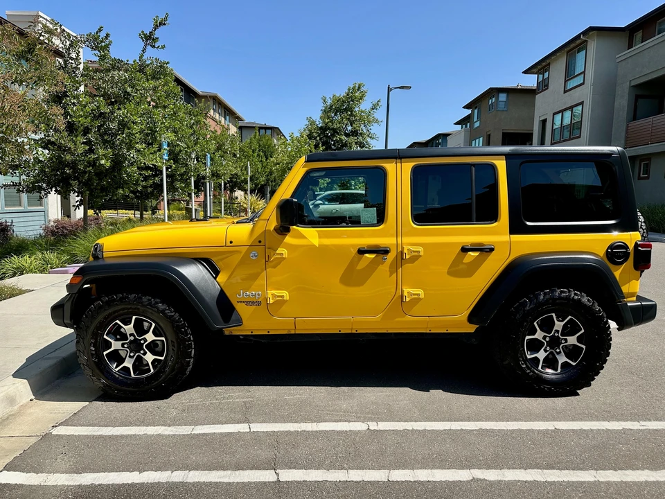 2018 Jeep JL Wrangler - Image 8 of 31