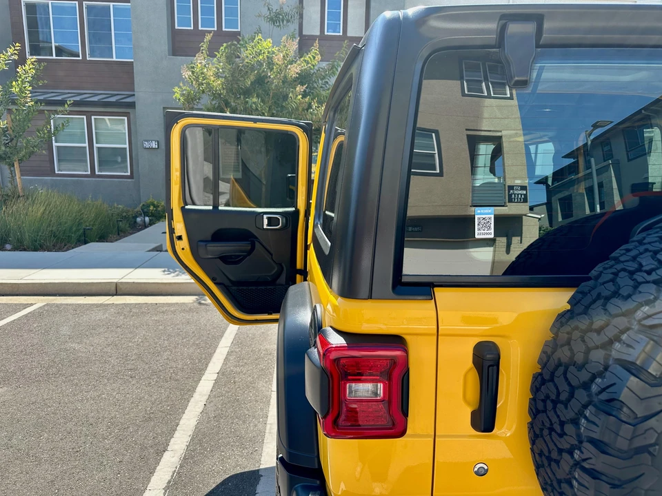 2018 Jeep JL Wrangler - Image 27 of 31