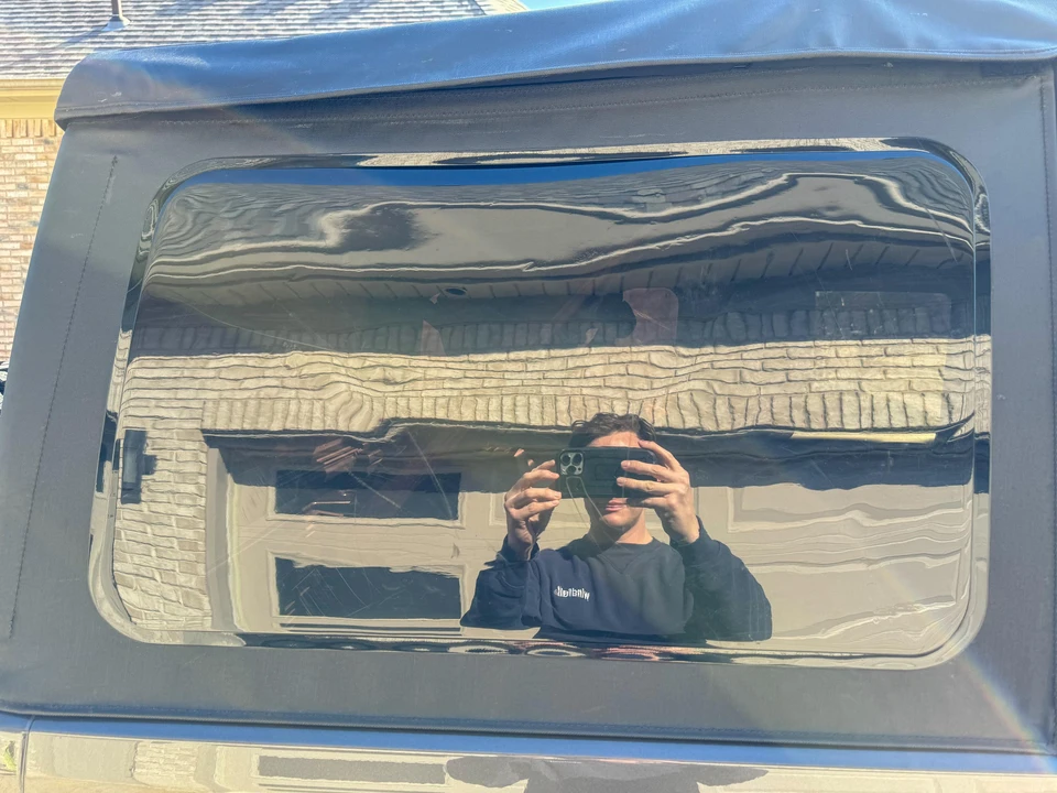 2018 Jeep JL Wrangler - Image 25 of 31