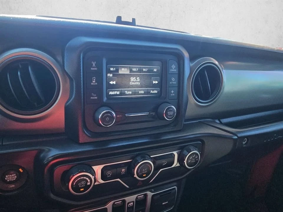 2018 Jeep JK Wrangler - Image 13 of 20