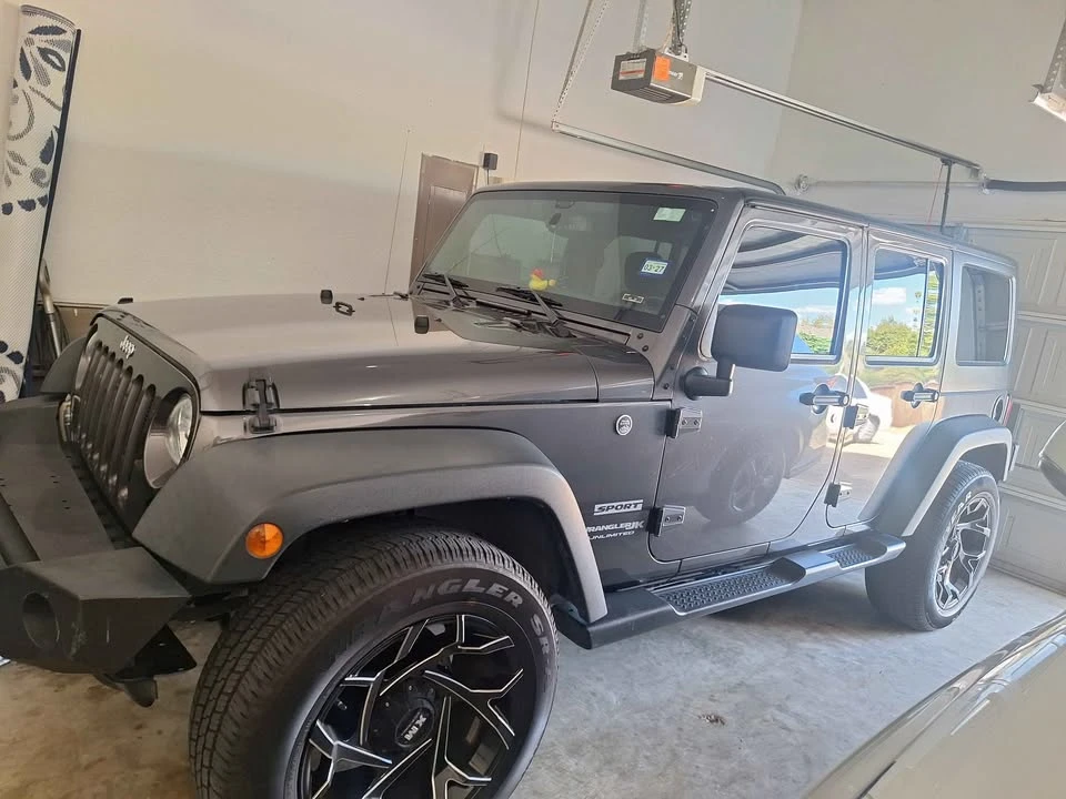 2018 Jeep JK Wrangler - Image 2 of 8
