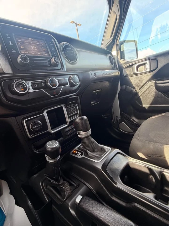 2018 Jeep JK Wrangler - Image 8 of 10