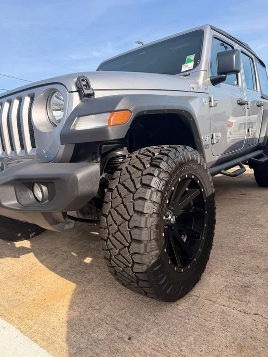 2018 Jeep JK Wrangler - Image 2 of 10