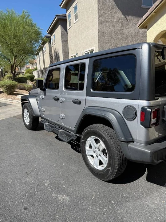 2018 Jeep JL Wrangler - Image 4 of 13