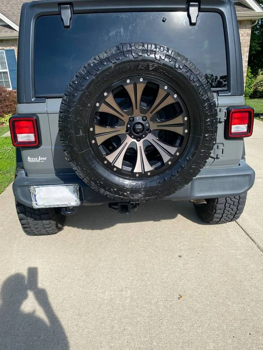 2018 Jeep JL Wrangler - Image 4 of 16
