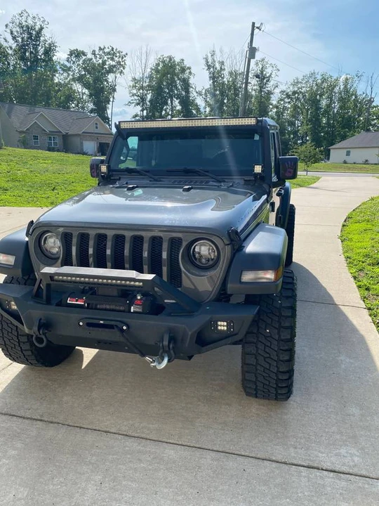 2018 Jeep JL Wrangler - Image 3 of 16