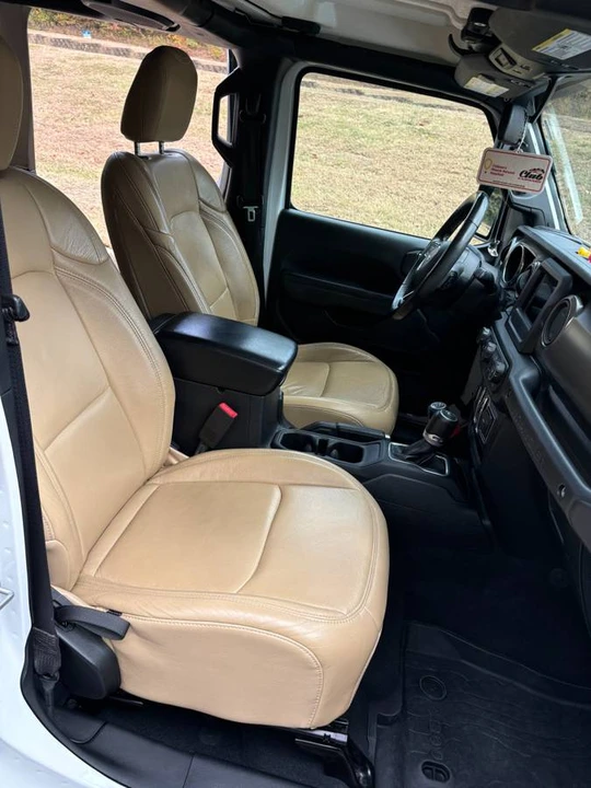 2018 Jeep JL Wrangler - Image 16 of 24