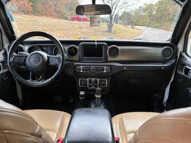 2018 Jeep JL Wrangler - Image 13 of 24