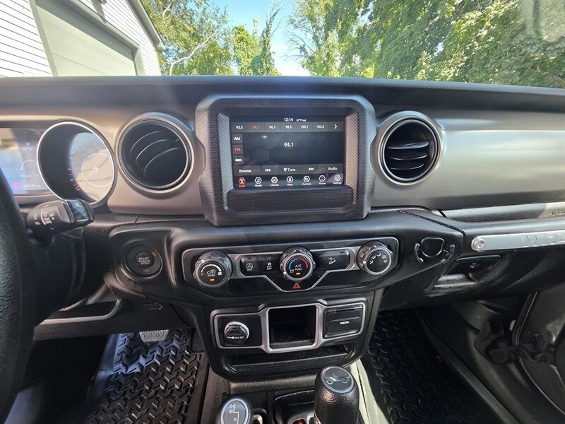 2018 Jeep JK Wrangler - Image 14 of 20