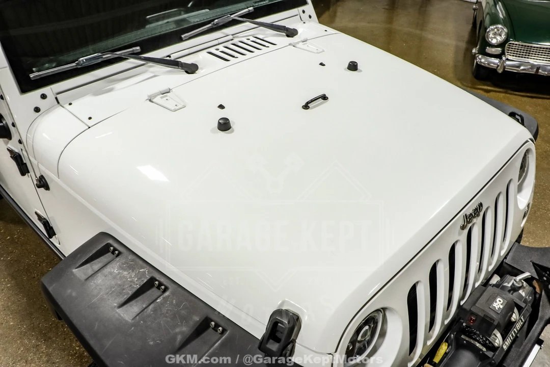 2018 Jeep JL Wrangler - Image 17 of 31