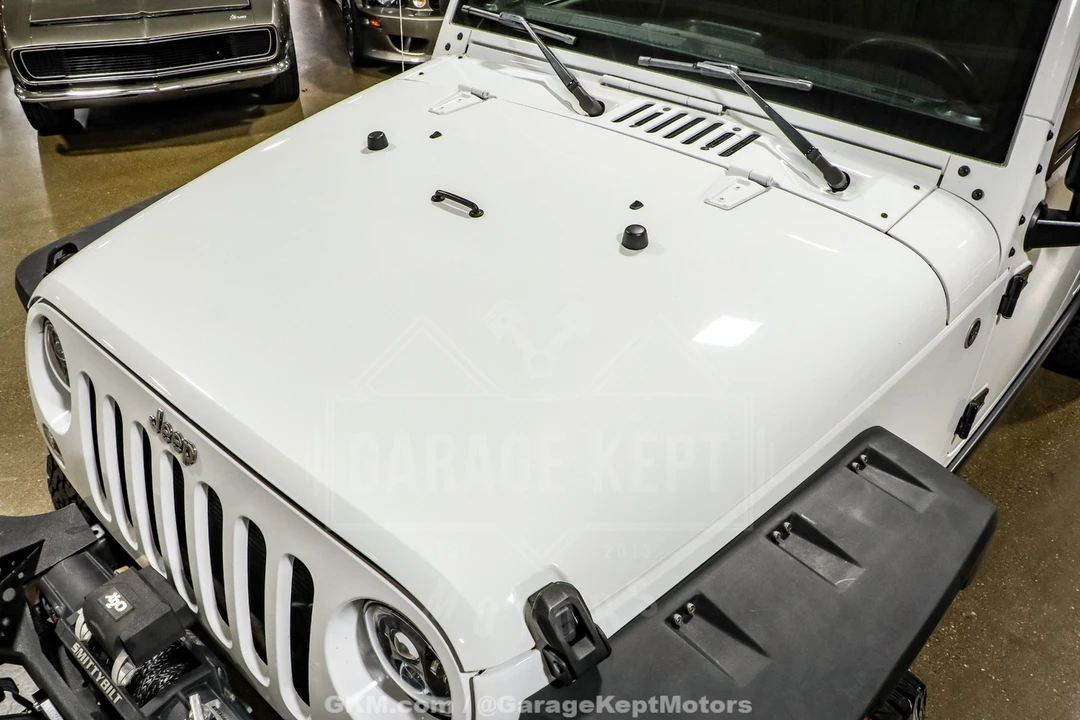 2018 Jeep JL Wrangler - Image 28 of 31