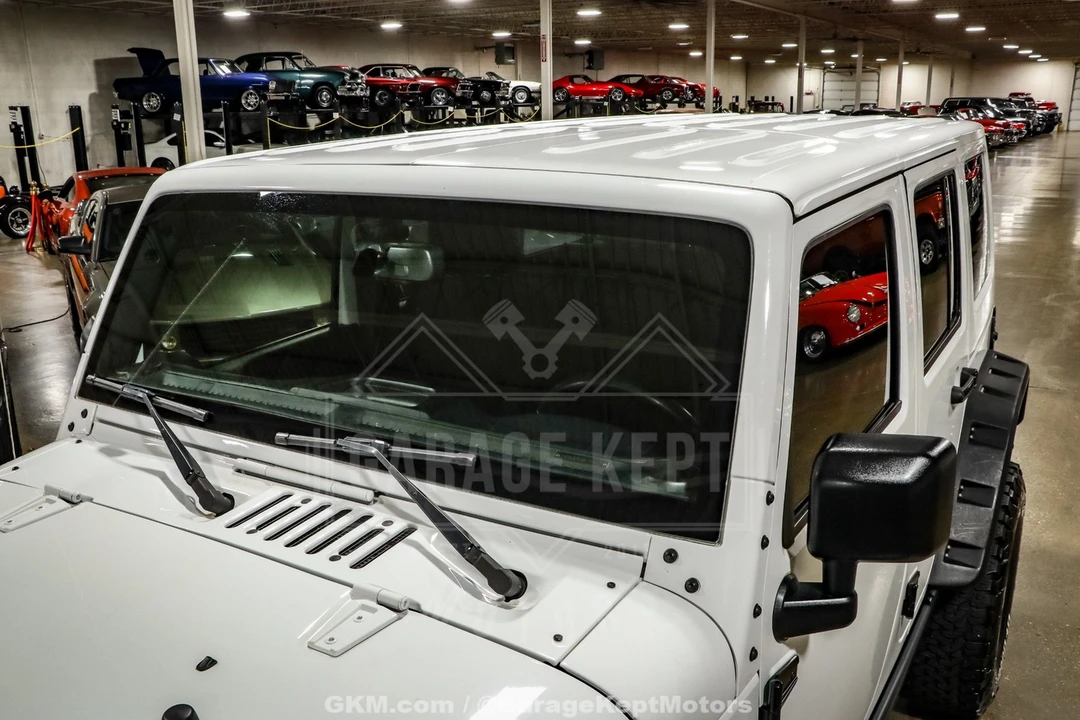2018 Jeep JL Wrangler - Image 29 of 31