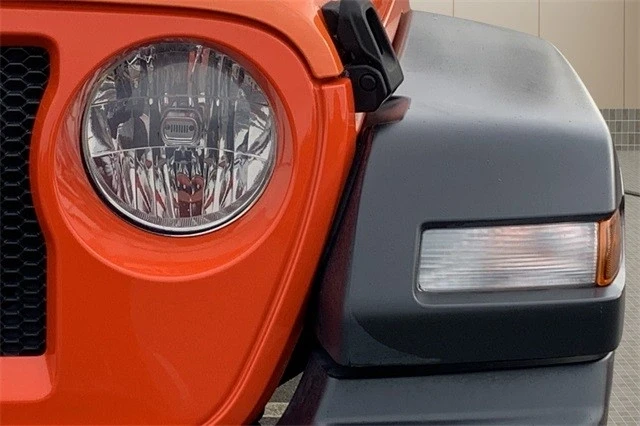 2018 Jeep JL Wrangler - Image 10 of 12