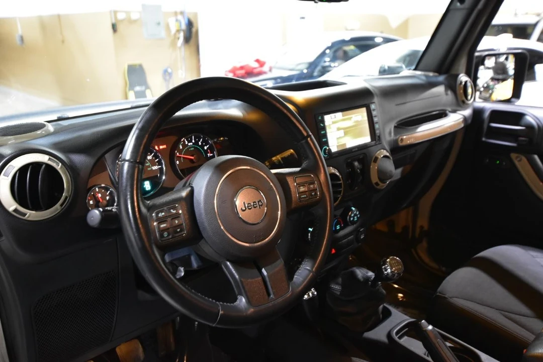 2018 Jeep JL Wrangler - Image 26 of 31