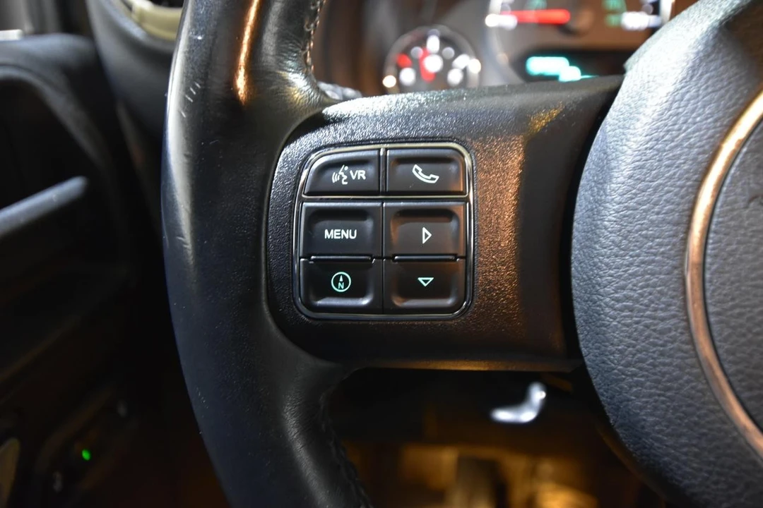 2018 Jeep JL Wrangler - Image 28 of 31