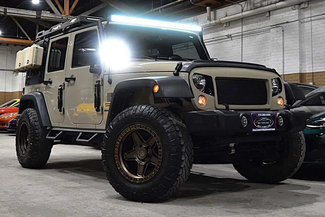 2018 Jeep JL Wrangler - Image 2 of 31