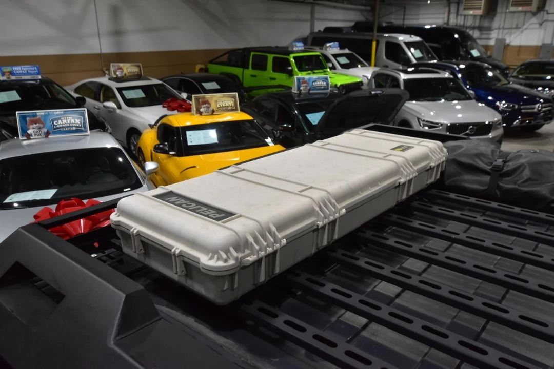 2018 Jeep JL Wrangler - Image 24 of 31