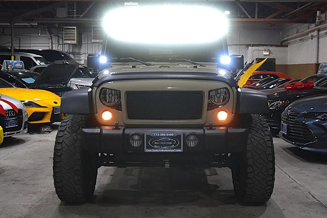 2018 Jeep JL Wrangler - Image 4 of 31