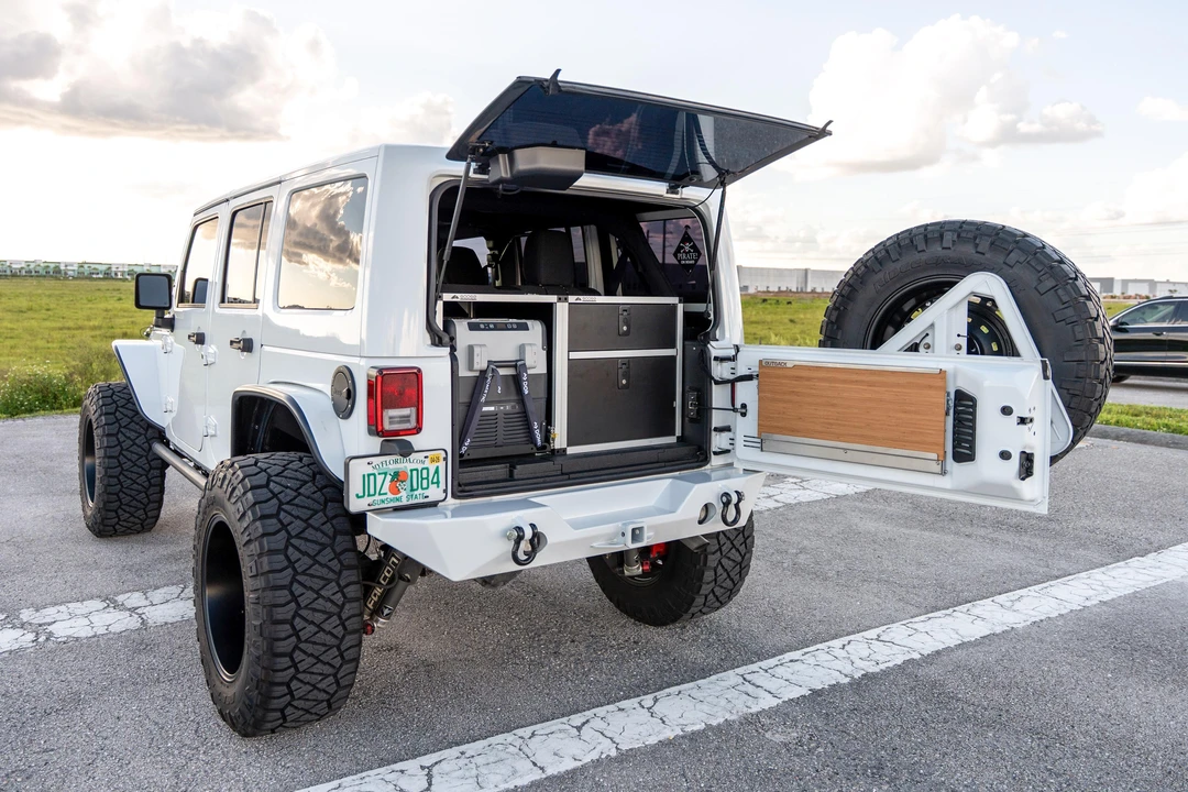 2018 Jeep Wrangler - Image 9 of 31