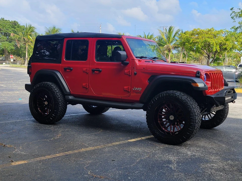 2018 Jeep Wrangler - Image 9 of 31