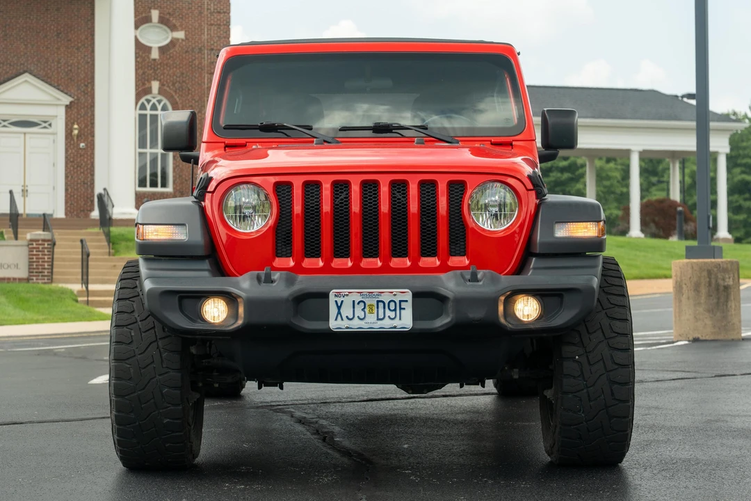 2018 Jeep JK Wrangler - Image 2 of 31
