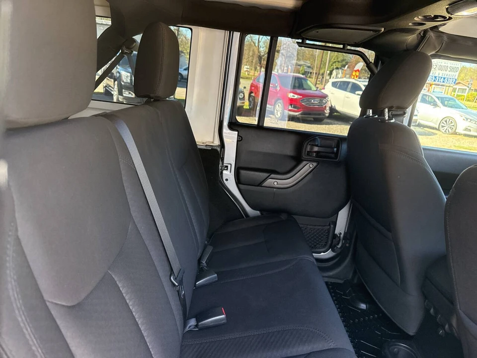 2018 Jeep JK Wrangler - Image 8 of 15