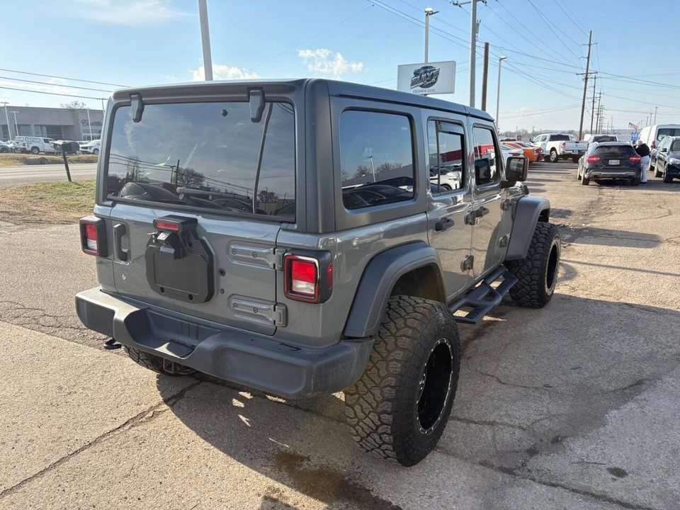 2018 Jeep JL Wrangler - Image 5 of 12