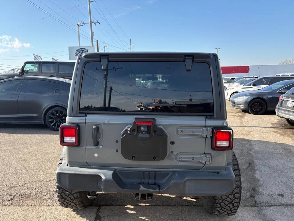 2018 Jeep JL Wrangler - Image 6 of 12