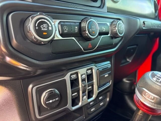 2018 Jeep JK Wrangler - Image 13 of 20